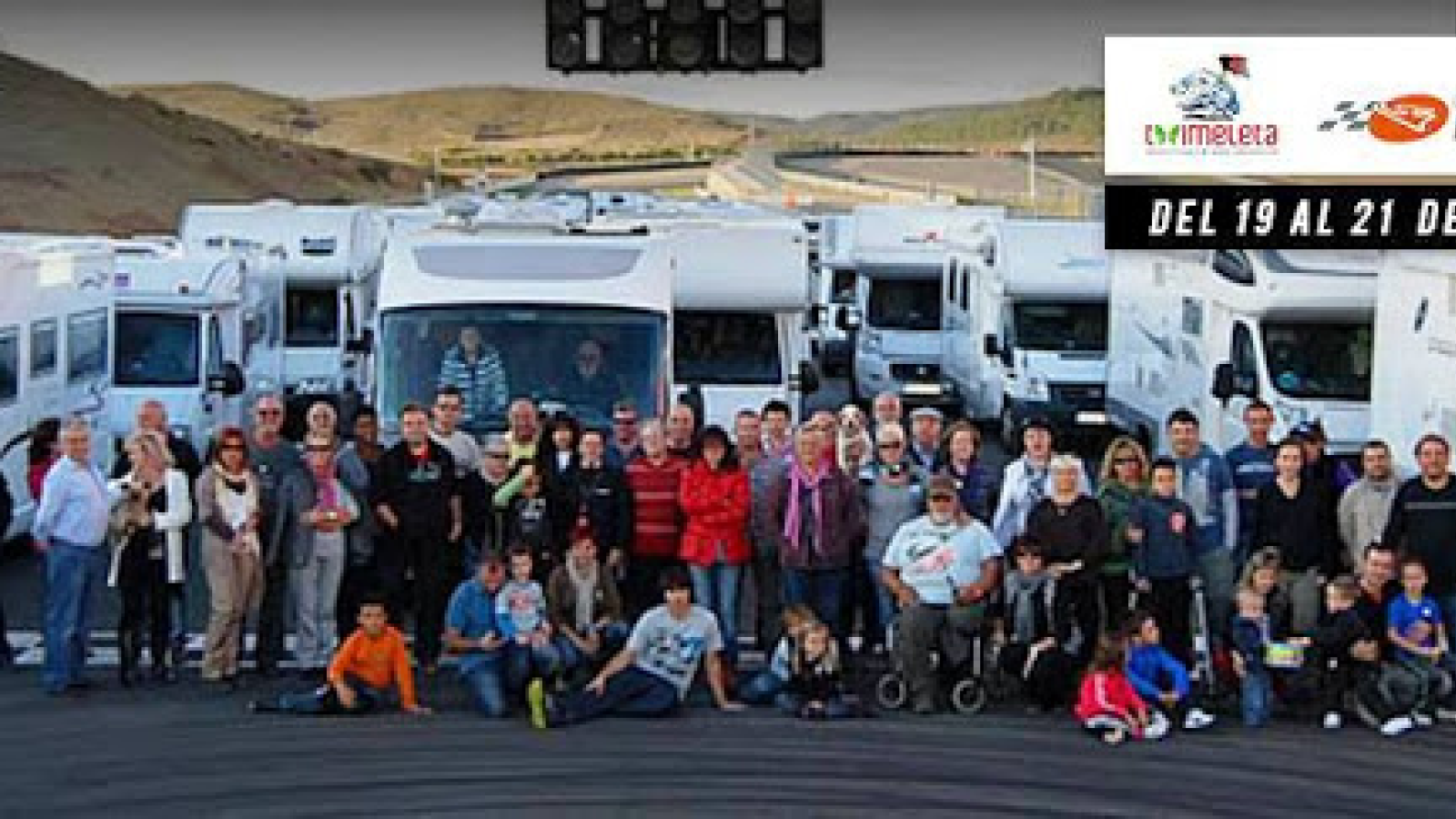 Concentración de autocaravanas y campers para batir el "Guinness World Records 2017" en el circuito de Navarra