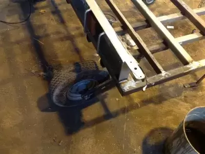 REMOLQUE PORTAMOTOS TRANSVERSAL MITORTUGA.ES