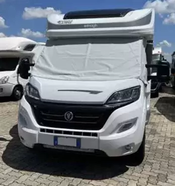 Oscurecedor exterior Ford desde 2015 hasta el modelo actual para autocaravanas y camper.