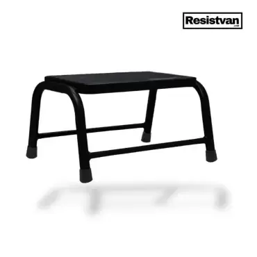 Peldaño metálico Resistvan en color negro para caravanas, autocaravanas y camper.