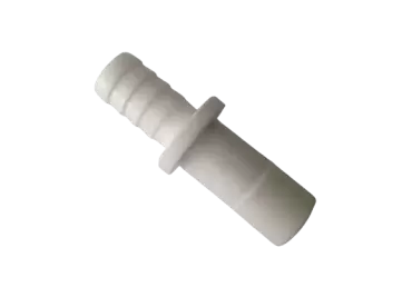Adaptador para sistemas de agua de tubo tecalan a tubo flexible con abrazadera.