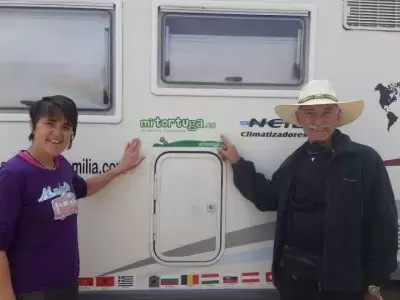 DESDE LUEGO QUE PEQUEÑO ES EL MUNDO