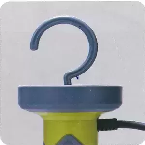 Columna trípode con iluminación Led ideal bricolage, camping, caravaning, camper y 4x4 overland.