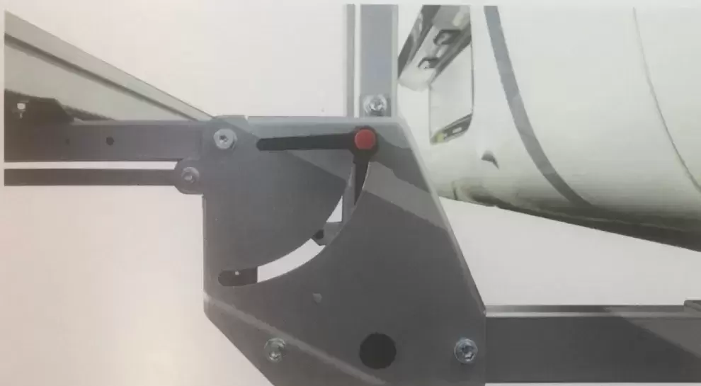 Porta motos GOLDSCHMITT MAREA PLEGABLE CON EXTENSION PARA CHASIS ALKO  para autocaravana.